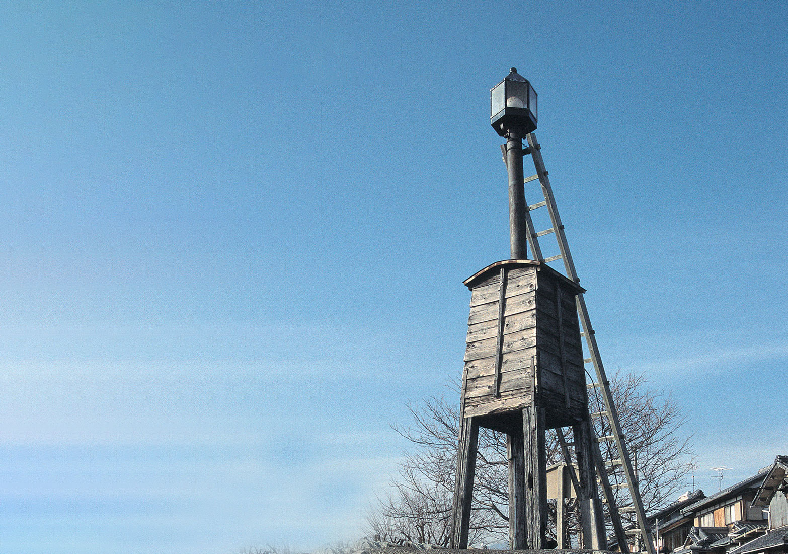 出島（でけじま）の灯台