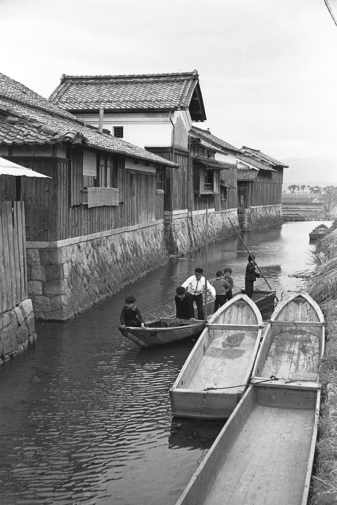 水路は溝になった